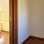 Rent 3 bedroom house of 350 m² in Rome