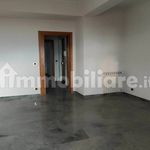 Rent 4 bedroom apartment of 150 m² in Reggio di Calabria