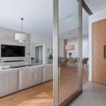 Wynajmij 5 sypialnię dom z 390 m² w Warszawa