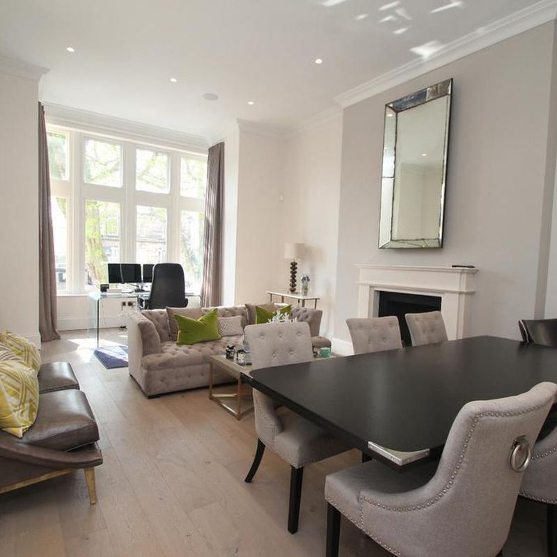 Victoria Avenue, Harrogate, UK, HG1 2 bed flat to rent - £3,200 pcm (£738 pw) High Harrogate
