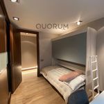Rent 4 bedroom apartment of 165 m² in Bilbao