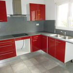 Rent 4 bedroom house of 95 m² in Péchabou