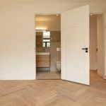 Huur 3 slaapkamer appartement van 162 m² in 's-Gravenhage
