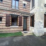 Rent 1 bedroom apartment of 25 m² in Villers-Cotterêts