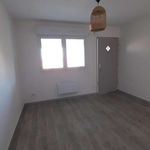 Rent 2 bedroom apartment of 30 m² in Buxerolles