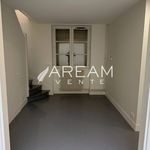 Rent 1 bedroom apartment of 102 m² in Paris