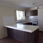 Rent 4 bedroom house of 124 m² in Perth