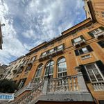 Affitto 3 camera appartamento di 100 m² in Genova