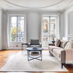 Appartement de 123 m² avec 3 chambre(s) en location à Paris