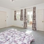 Rent 2 bedroom student apartment in Canterbury