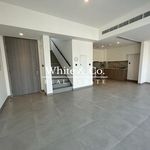 Rent 3 bedroom house of 173 m² in Dubai