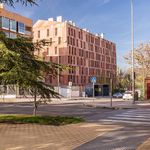 Rent 1 bedroom apartment of 61 m² in MADRID