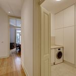 Rent 2 bedroom apartment of 163 m² in Lisboa