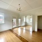 2 bedroom apartment in Melbourne