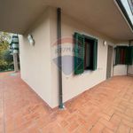 Affitto 8 camera casa di 180 m² in Bagni di Lucca