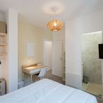 Rent a room in Toulon