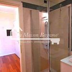Affitto 1 camera casa di 40 m² in Bergamo