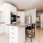 Rent 7 bedroom apartment in Johannesburg