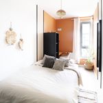 Rent a room of 90 m² in Paris