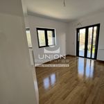 Rent 2 bedroom apartment of 93 m² in Vari
