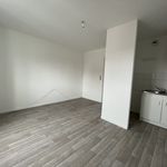 Rent 3 bedroom apartment of 28 m² in Béthune