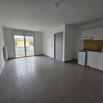 Rent 2 bedroom apartment of 40 m² in Nîmes