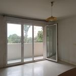 Rent 1 bedroom apartment of 25 m² in Saint-Raphaël