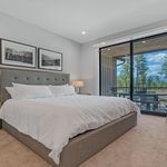 Rent 3 bedroom apartment of 184 m² in Flagstaff