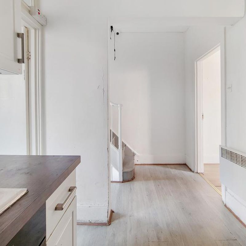 2 bedroom flat to rent Castelnau