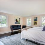 Rent 3 bedroom house of 342 m² in Washington