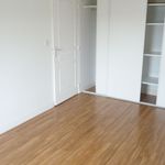 Rent 3 bedroom apartment of 60 m² in Saint-Denis-en-Val