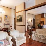 Rent 6 bedroom apartment of 186 m² in Napoli
