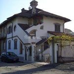 Rent 4 bedroom house of 95 m² in Torino
