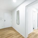 Rent 4 bedroom apartment of 126 m² in Prague