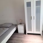 Miete 3 Schlafzimmer wohnung von 12 m² in Saarbrücken