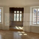 Rent 4 bedroom apartment in Le Locle