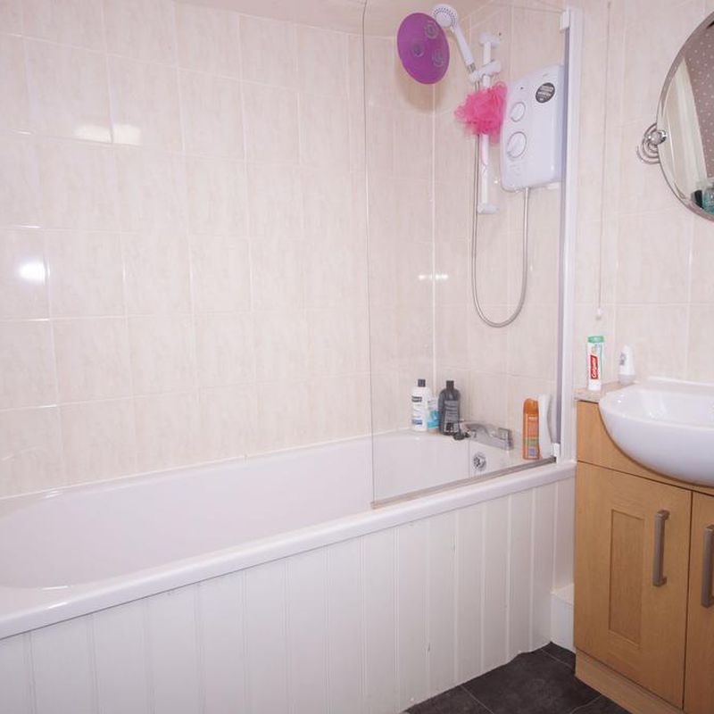 Mornington Terrace, Harrogate, HG1 1 bed apartment to rent - £725 pcm (£167 pw)