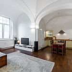 Miete 4 Schlafzimmer wohnung von 118 m² in München