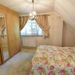 Rent 1 bedroom flat in Surbiton