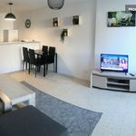 Appartement de 53 m² avec 1 chambre(s) en location à Saint-Brisson-sur-Loire
