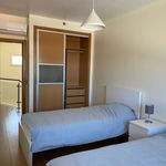 Rent a room of 150 m² in Charneca da Caparica