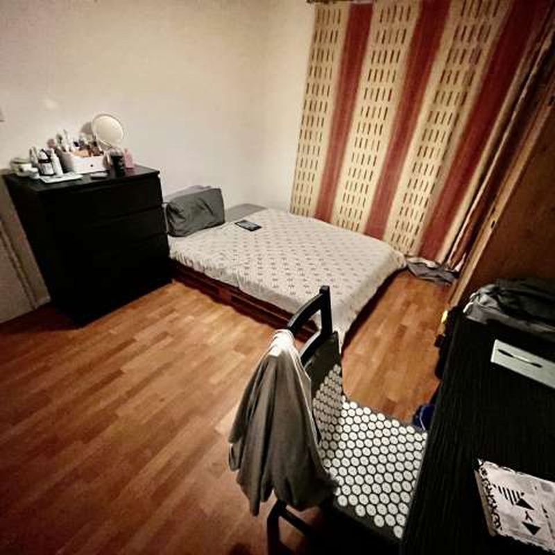 Room in shared apartment in London Sydenham Hill
