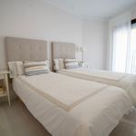 Rent 3 bedroom apartment of 150 m² in Marbella