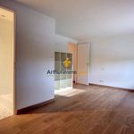 Appartement de 96 m² avec 4 chambre(s) en location à Perpignan