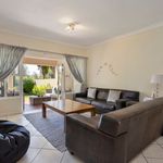 Rent 3 bedroom apartment of 7431 m² in Johannesburg