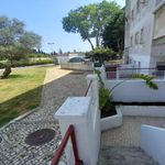 Rent 3 bedroom apartment in Caxias