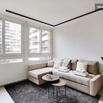 Rent 1 bedroom apartment of 52 m² in Paris