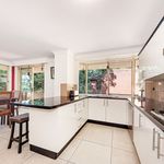 Rent 4 bedroom apartment of 183 m² in Sydney