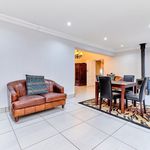 Rent 5 bedroom house of 2043 m² in Johannesburg