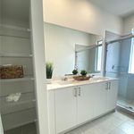 Rent 4 bedroom house of 205 m² in Homestead